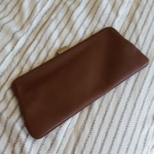 Genuine leather clutch